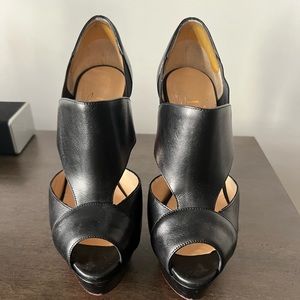 Christian Louboutin Platform Pump